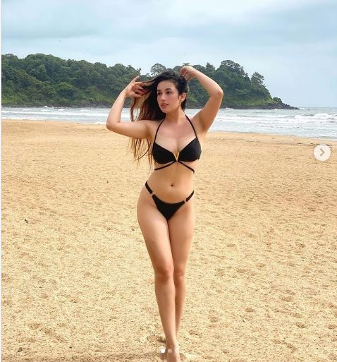 aditi 5.JPG