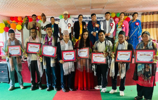 विभिन्न पेशामा अब्बल काठेखोलाका ९ दलित अगुवा सम्मानित 